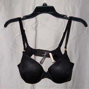 Victoria's Secret Black Lace T-Shirt Bra